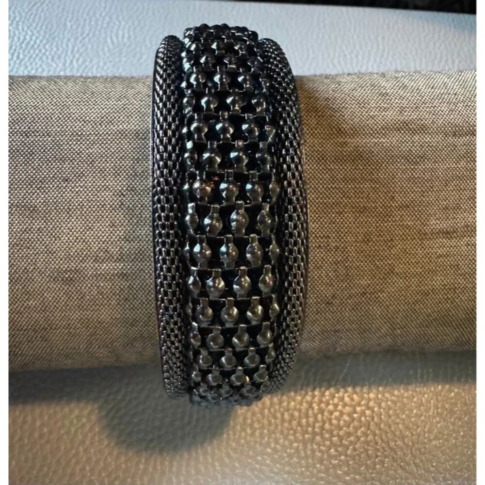 Vintage Gunmetal Mesh Wide Bangle Bracelet – Textured Studded Pattern